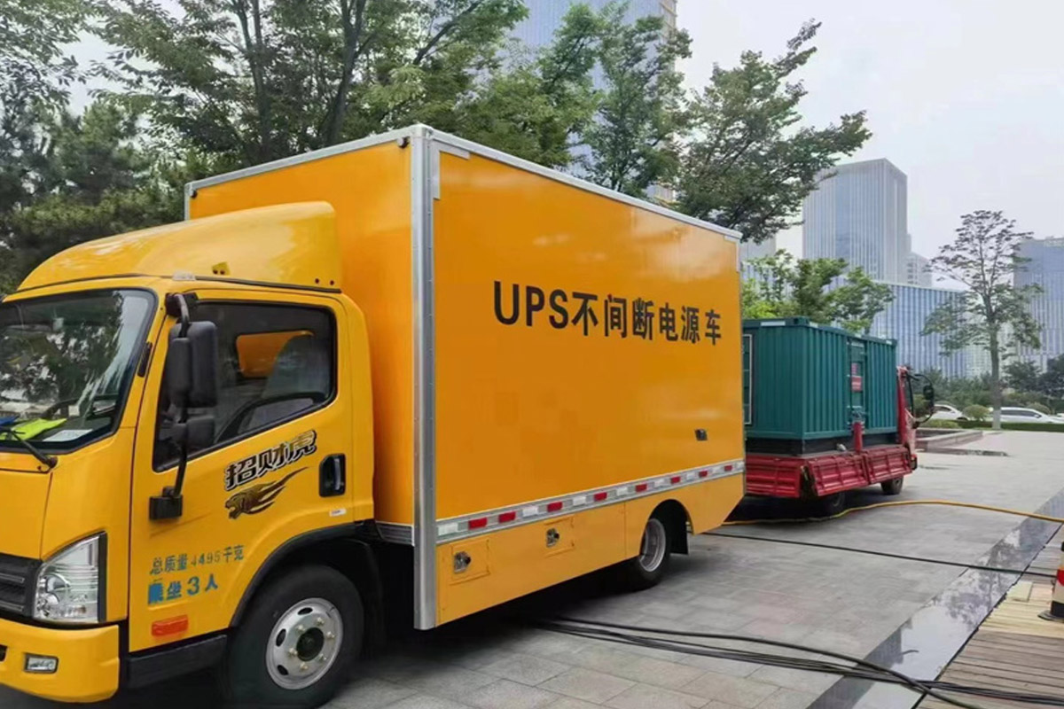 青云谱发电机租赁施工现场